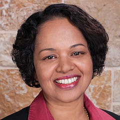 headshot for Chandra Dhandapani