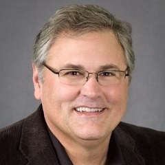 headshot for Carl Brady