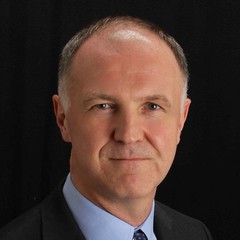 headshot for Paul Challoner