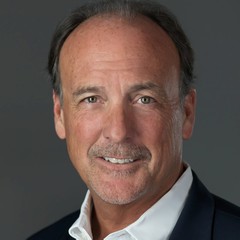 headshot for Cleve Adams
