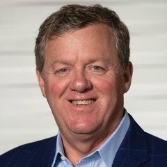 headshot for Bob Courteau