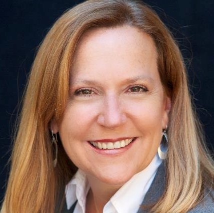 headshot for Mary Curtiss