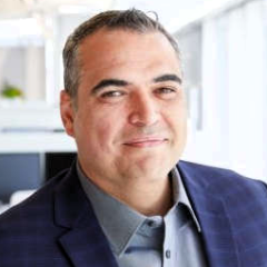 headshot for David Silva