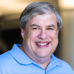 headshot for Darrell Smith