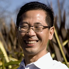 headshot for David Kaneda