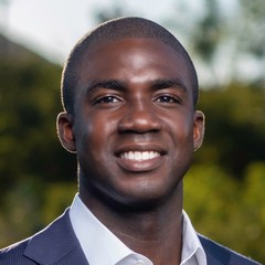 headshot for Adam Demuyakor