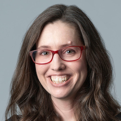 headshot for Carolyn Douglas-Greer