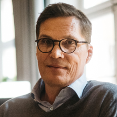 headshot for Erik Wallin