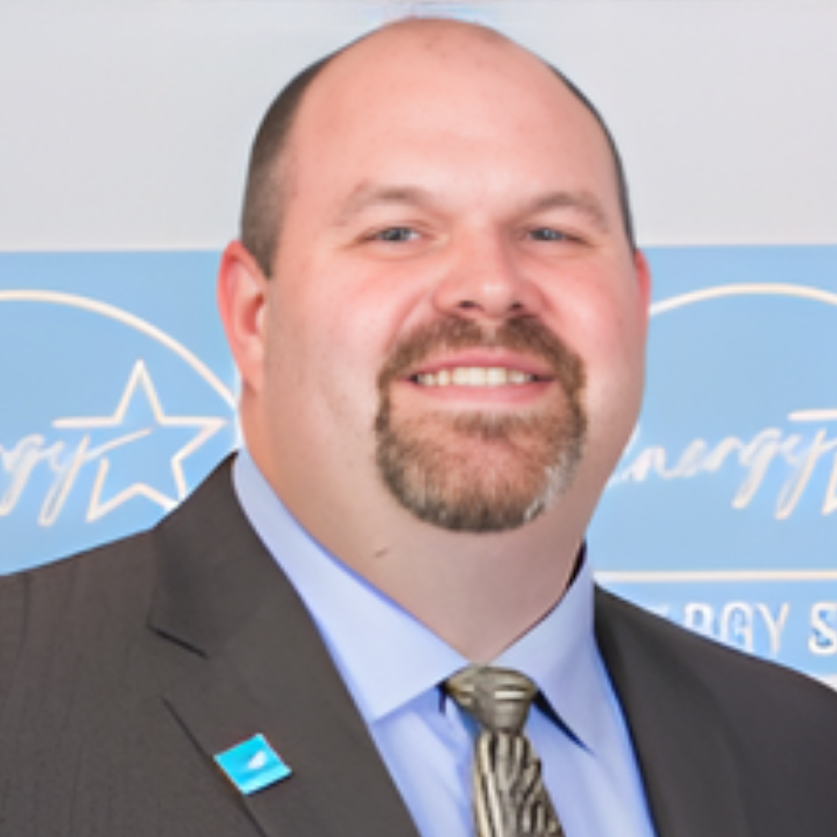 headshot for Ryan	 Easton