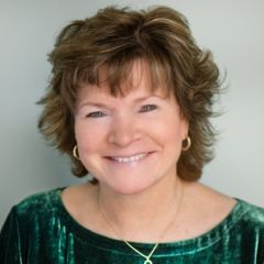 headshot for Maureen Ehrenberg
