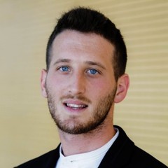 headshot for Roei Friedberg