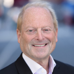 headshot for Sandy Jacolow