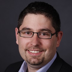headshot for Josh Nash