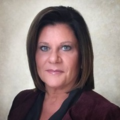 headshot for Kim Scharf