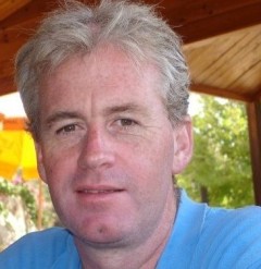 headshot for Neil Lumsden