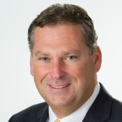 headshot for Steve Teubner