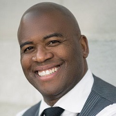 headshot for Waddell Wright