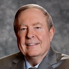 headshot for Steve Winn