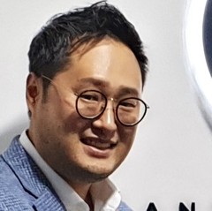 headshot for Sam Yang