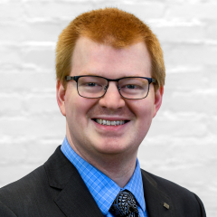 headshot for Zachary Menzer